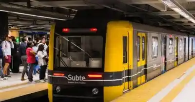 El golpe al bolsillo de los platenses: se quedaron sin el 50% de descuento en el subte