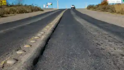 El duro reclamo de Río Negro: 'Pagamos impuestos y las rutas se caen a pedazos'