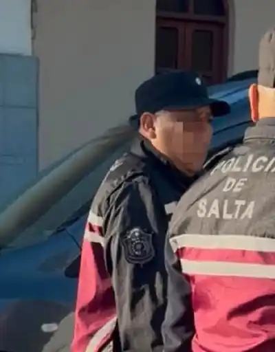 Efectivo en la mira: el policía que quedó atrapado con 2 millones ajenos seguirá preso