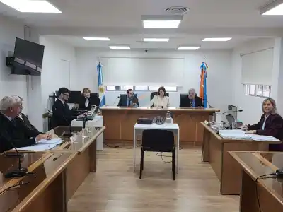Piden 30 años de prisión para padrastro acusado de abusar de sus hijastras: la cifra que podría marcar un hito judicial