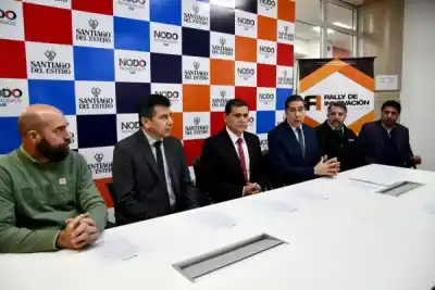 Santiago te desafía: el rally que reúne a estudiantes para resolver problemas reales
