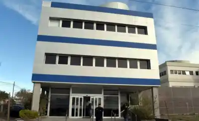 Inspección clave en la vivienda donde dos jóvenes sufrieron graves quemaduras: ¿qué encontraron?