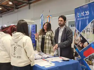 Estudiantes fueguinos: la 7.ª Expo Carreras y Oficios llega con propuestas para definir su futuro
