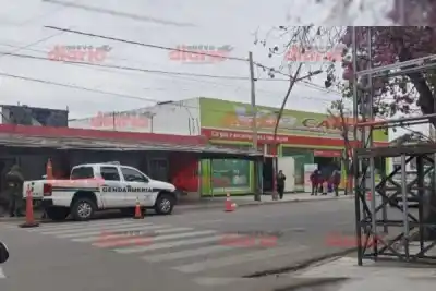 Operativo sorpresa en Vía Cargo: Gendarmería y Aduana allanan la sede de Capital