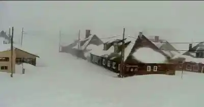 Alta Montaña: nevadas y viento blanco mantienen cortado el Paso a Chile