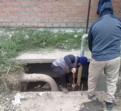 La Municipalidad de La Banda intensifica la limpieza de desagües: ¿qué zonas fueron intervenidas?