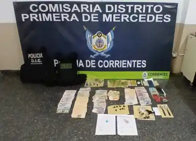 Cayó la noche y la Policía cerró dos bocas de venta de droga en Mercedes