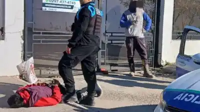 Un ladrón con una amoladora en una bolsa: la insólita captura en el barrio Pueyrredón