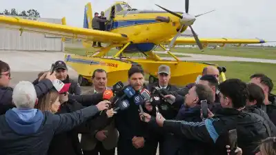 Santa Fe suma su primera flota aérea de hidrantes: el detalle de las aeronaves que ya sobrevolaron el Paraná