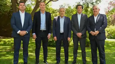 Santilli reactiva su agenda secreta: el plan del Gobierno para consolidar el poder en las provincias