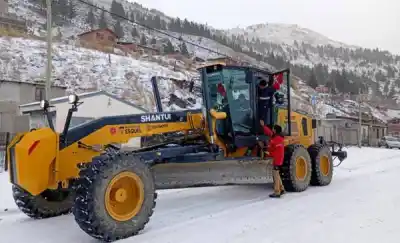 La nevada que pintó de blanco Esquel y dejó una postal inolvidable: ¿qué pasó con los servicios?