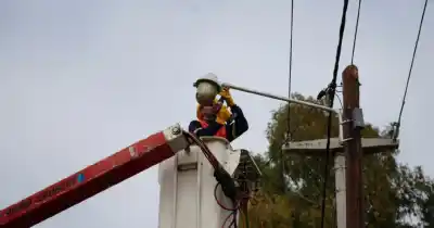 Rivadavia avanza a paso firme: ya instaló 8.000 luces LED y transformó el 80% de su alumbrado