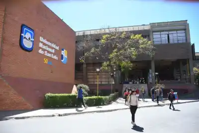 Docentes universitarios de San Luis se suman al paro nacional y ya preparan una nueva semana de protesta