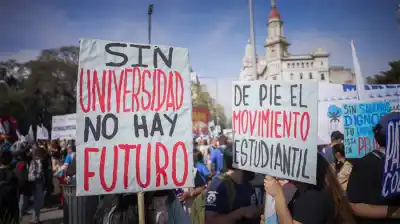Paro universitario en puerta: docentes exigen el 51% adeudado y rectores alertan sobre un cuatrimestre “crítico”