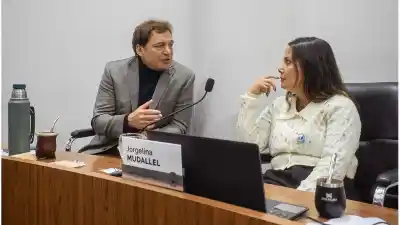 El PJ salió al cruce del Municipio por el Seom y denunció que sus proyectos "duermen en un cajón"