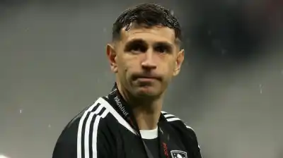 ¿Por qué Dibu Martínez no estará en la final de la Supercopa? La decisión que sorprendió a todos