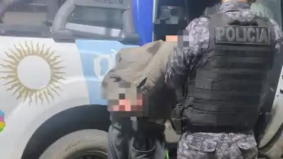 Manipulaba cerraduras en varias casas y llevaba una hidrolavadora: la insólita excusa que no lo salvó