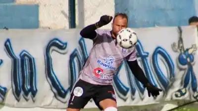 El 'León' suma un arquero con pasado internacional: ¿quién es el nuevo refuerzo de Villa Cubas?