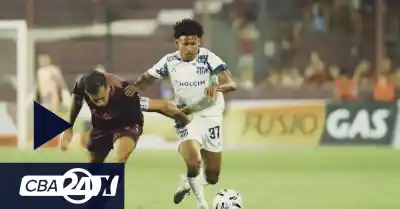 Talleres y Lanús no se sacan ventaja en un primer tiempo parejo en el Kempes