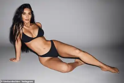 El truco de Kim Kardashian para moldear su figura sin cirugías ni gimnasio