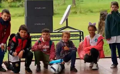 El plan que llevará internet satelital a 6.000 escuelas rurales: ¿qué escuelas se beneficiarán?