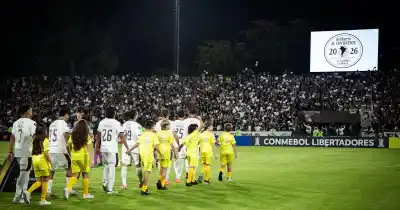Octavos de copa: Platense y Tigre juegan sus llaves de ida con la mira puesta en la hazaña