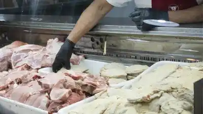 Caen las ventas de carne en Jujuy: el pollo se convierte en el nuevo favorito de las familias