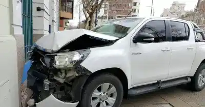 Un conductor de 67 años murió tras descompensarse al volante en pleno centro de La Plata