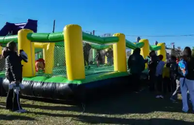 La fiesta de los niños no para: el programa que recorre los barrios de Resistencia llegó a la chacra 124