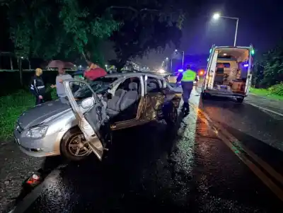 Accidente en Ruta 301: Un policía entre los heridos tras choque múltiple