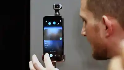 El futuro ya llegó: Los celulares que cambiarán todo lo que conocés y vienen con novedades que parecen de ciencia ficción