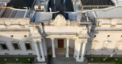Alerta en Santa Fe: el piso electoral que podría dejar afuera a partidos minoritarios