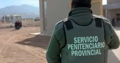 Mendoza: el aumento salarial para policías y penitenciarios que llega con cambios en los adicionales