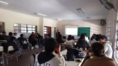 Famaillá: estudiantes de la Agrotécnica se capacitan para obtener el carnet de Manipulador de Alimentos