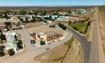 El intendente de Paso de Indios resolvió el conflicto laboral y anticipa una obra clave