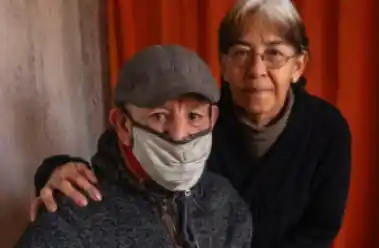 Vendió su casa y hasta sus muebles para pagar el tratamiento: la desgarradora historia de Walter