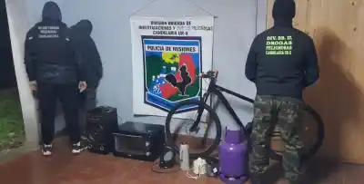 Intentó escapar pero lo atraparon: cayó “Porteño” y desbarataron un aguantadero en Candelaria