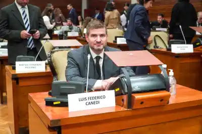 Docentes jujeños: el proyecto que promete abogados gratis, multas y embargo para los agresores