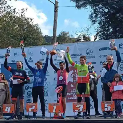 Los Bikers de Monteros subieron al podio en el Rally de Las Banderitas