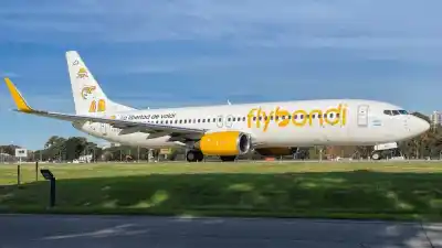 Flybondi en la mira: Brasil le corta las alas y amplía la prohibición de venta de pasajes