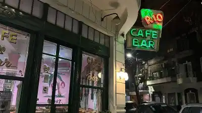 Otro café histórico de Buenos Aires baja la persiana y las redes estallan de dolor