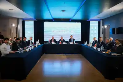 Jaldo y los gobernadores del Norte Grande presionan a Nación por el gasoducto: "Buscamos soluciones para todos"