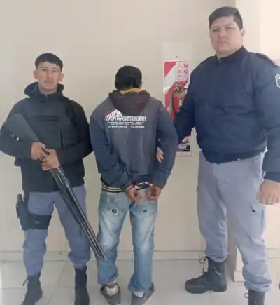 Vecinos de Sáenz Peña atraparon a un ladrón en plena acción: lo que pasó después sorprendió a todos