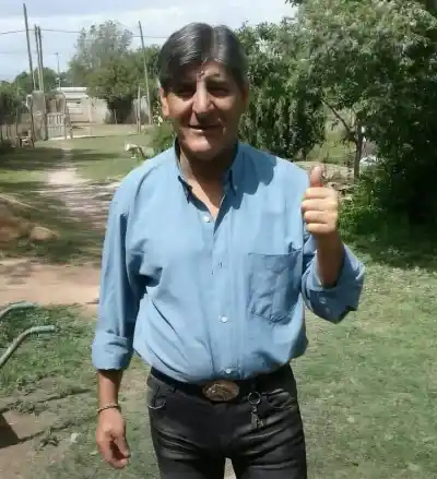 El adiós a una voz inolvidable: falleció Ángel Mortara, el locutor que marcó a La Toma