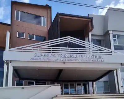 Tierra del Fuego: los judiciales paran 36 horas y advierten por la independencia del Poder Judicial