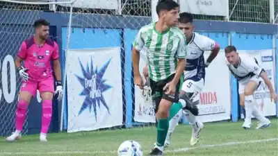 Un partidazo en Vilelas: el Verde se quedó con el triunfo y es líder de la Reválida