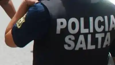 Joven de 21 años denuncia golpes y amenazas por parte de efectivos policiales en Joaquín V. González