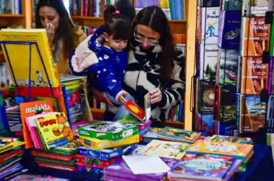 El evento literario que nadie quiere perderse: abre la Feria Paraná Lee