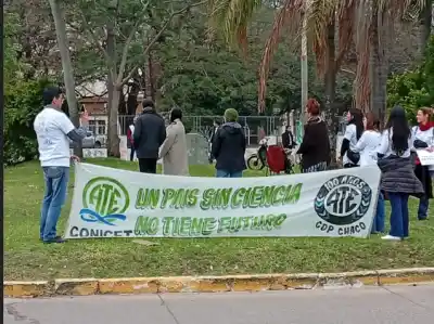 Paro universitario en Chaco: la paritaria no alcanza y esperan una sorpresa del Gobierno