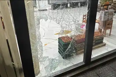 Robaron en dos comercios de Victoria y la Policía los atrapó: qué les secuestraron
